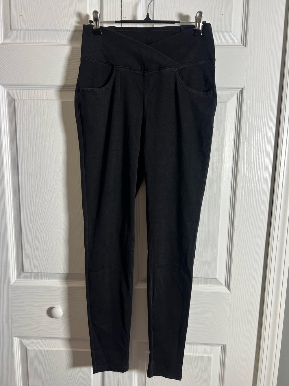 Halara High-Waist Black Skinny Jean Legging Pants NWOT